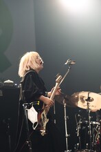 MIYA（B / ZAZEN BOYS）（撮影：東美樹）