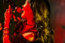 「ジャニス」キービジュアル撮影時のアイナ・ジ・エンド。