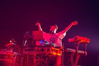 櫻木大悟（G, Vo, Syn / D.A.N.）（撮影：東美樹）