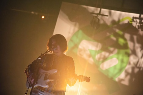 小原綾斗（Vo, G / Tempalay）（撮影：東美樹）