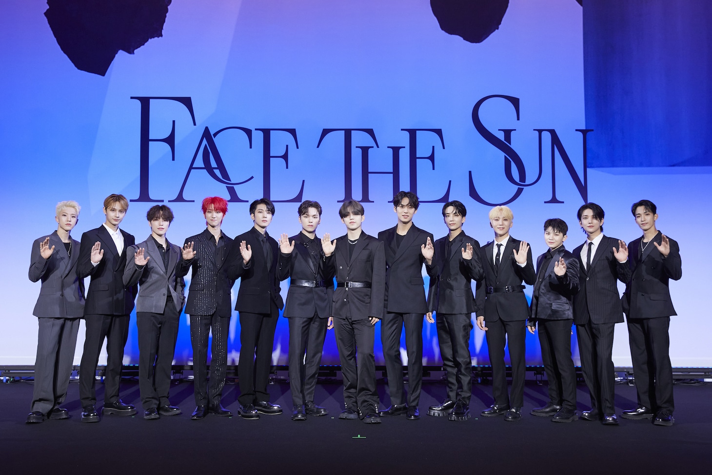 SEVENTEEN (c)PLEDIS Entertainment