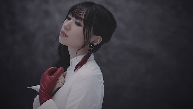 水樹奈々 鋼の錬金術師 の世界観とリンクした新曲mv公開 動画あり 音楽ナタリー