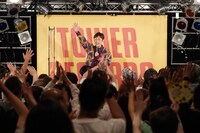 後藤輝基「マカロワ」発売記念インストアイベントの様子。