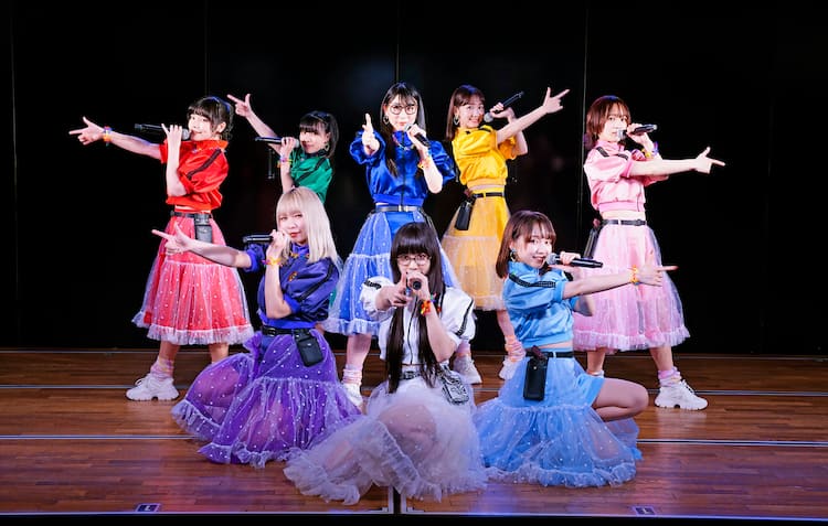 柏木由紀率いるWACKアイドルSPY、AKB48劇場で「大声ダイヤモンド」を 