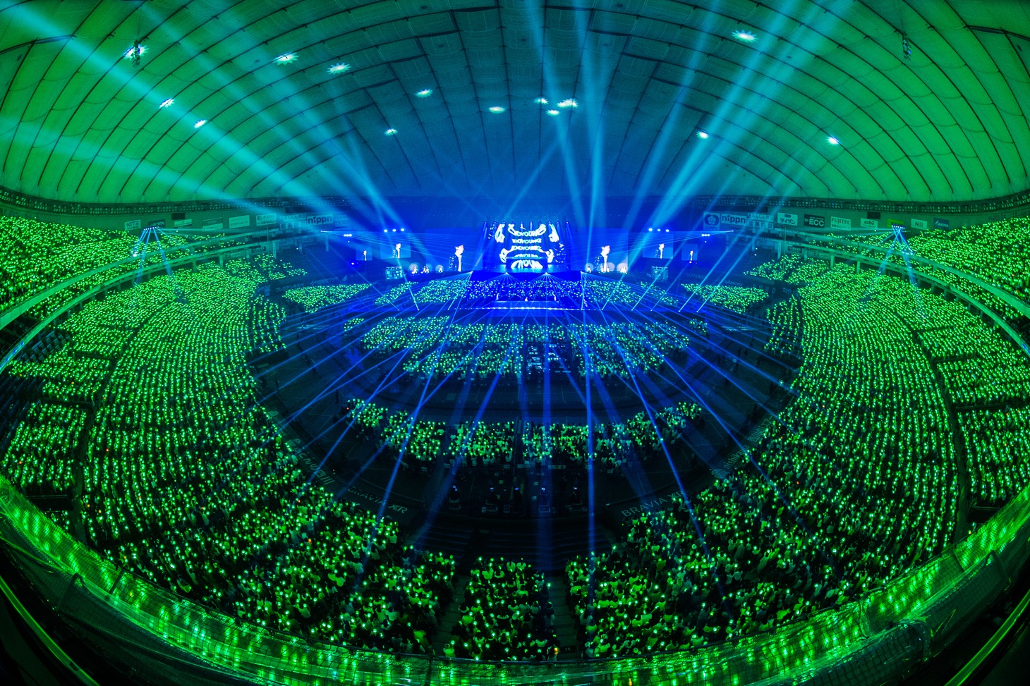 「NCT 127 2ND TOUR 'NEO CITY：JAPAN - THE LINK'」東京・東京ドーム公演の様子。（撮影：田中聖太郎）