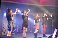 B.O.L.T（撮影：塩崎亨）