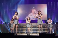 Love Cocchi「Love Docchi♡」のパフォーマンスの様子。（提供：ラストアイドル制作委員会）