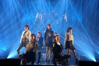 LaLuce「風よ吹け！」のパフォーマンスの様子。（提供：ラストアイドル制作委員会）