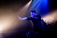 浅見北斗（Vo, Key / Have a Nice Day!）（Photo by Masayo）