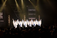 「EMPiRE DOPE MAGiC TOUR」最終公演より。