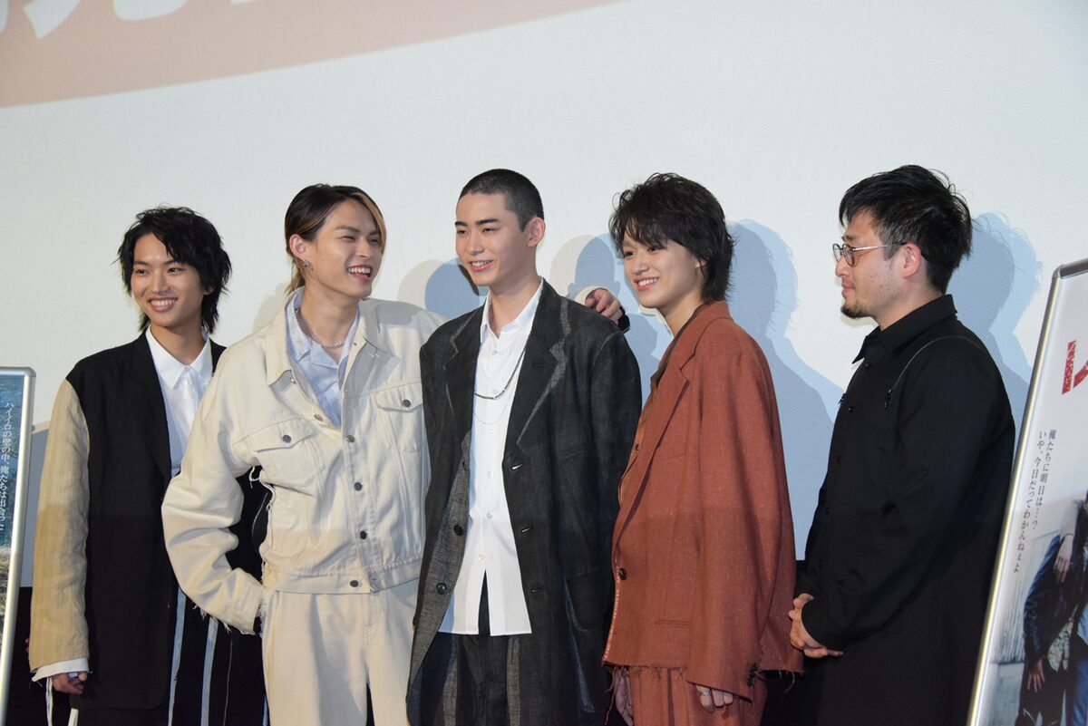 左から松尾潤、兵頭功海、豊田裕大、大倉空人、山嵜晋平 