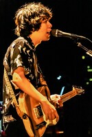 オカモトコウキ（Vo, G）