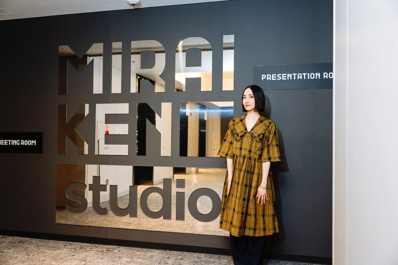 MIRAIKEN studio(未来研スタジオ)の入口付近。