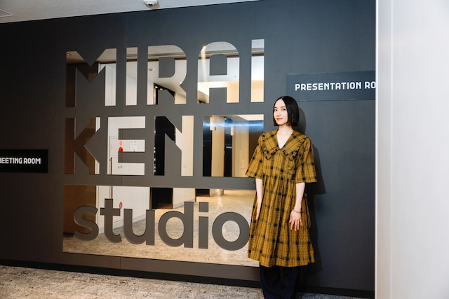 MIRAIKEN studio（未来研スタジオ）の入口付近。