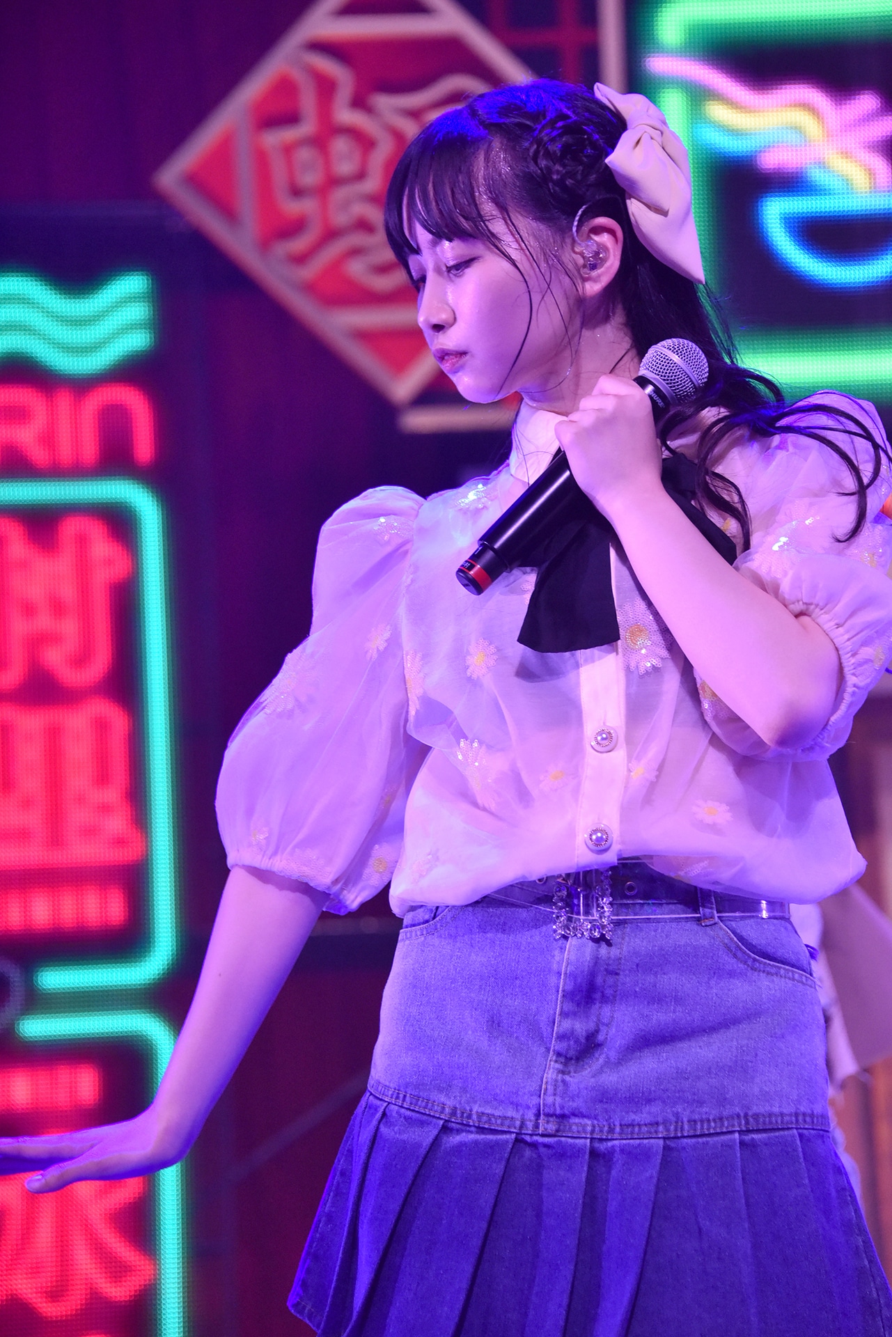 中村朱里