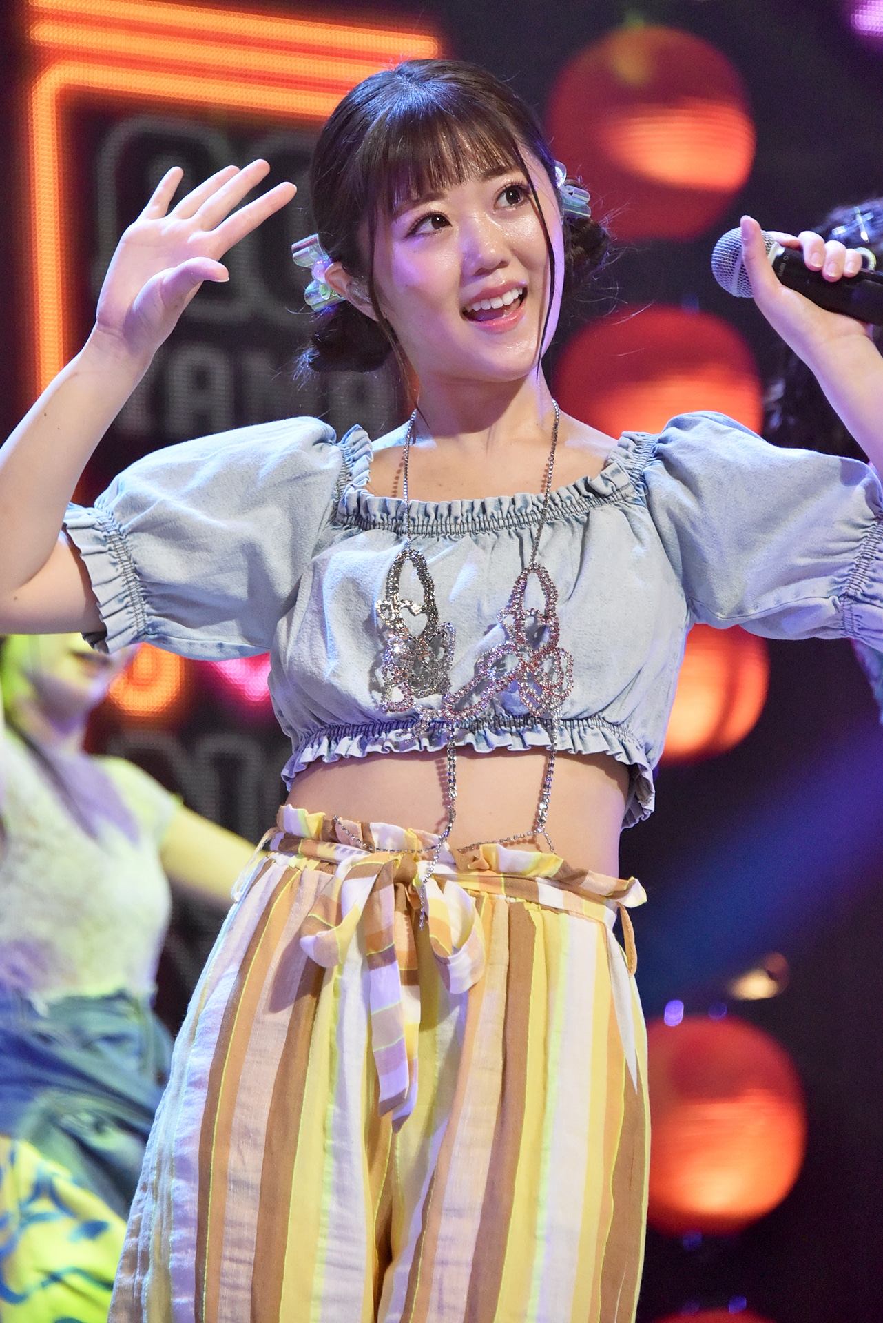 山崎夏菜