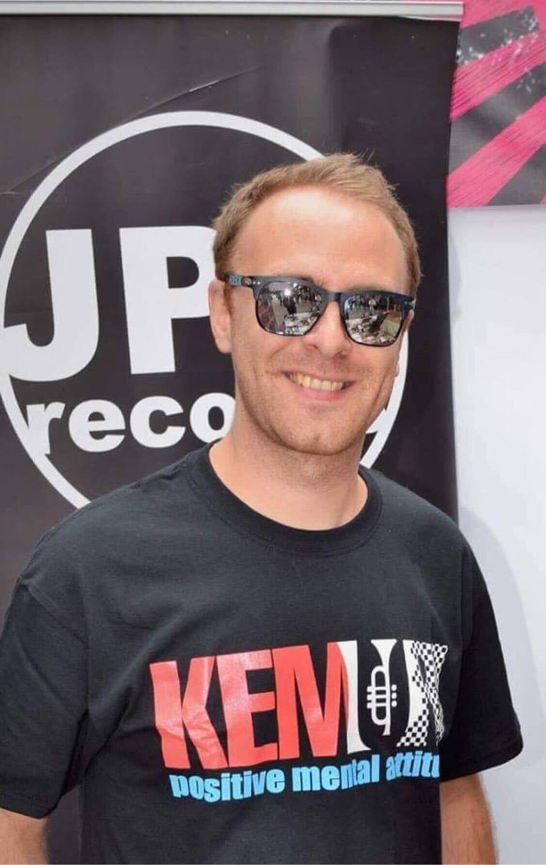 トム・スミスさん