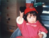 幼少期の大沢あかね。
