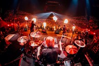 THE PRIMALS「THE PRIMALS Live in Japan - Beyond the Shadow」の様子。