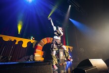 眉村ちあき「CHIAKI MAYUMURA Tour "ima"」東京・Zepp Haneda（TOKYO）公演の様子。