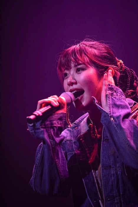 眉村ちあき「CHIAKI MAYUMURA Tour "ima"」東京・Zepp Haneda（TOKYO）公演の様子。