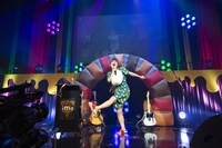 眉村ちあき「CHIAKI MAYUMURA Tour "ima"」東京・Zepp Haneda（TOKYO）公演の様子。