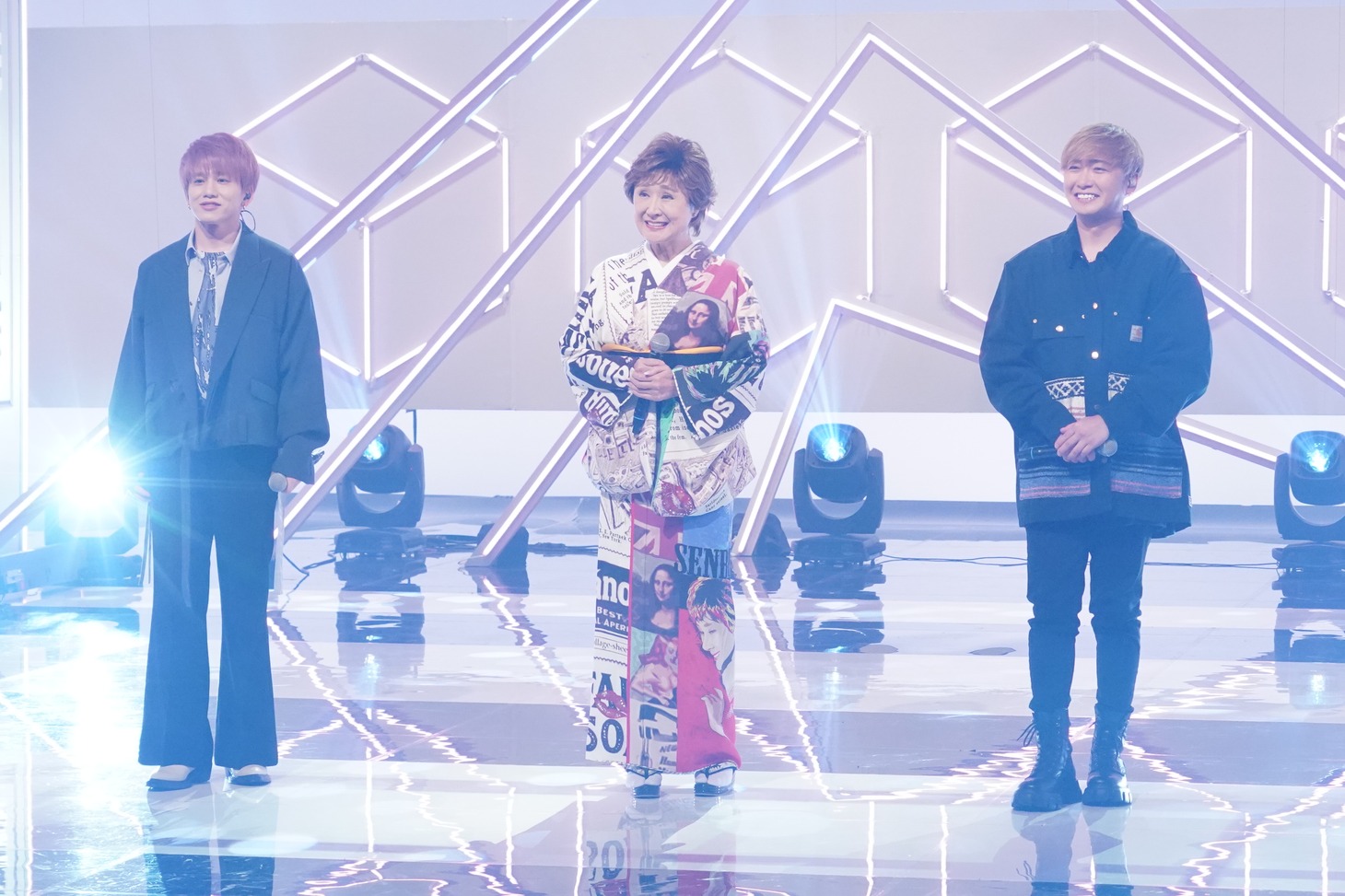 左から花村想太（Da-iCE）小林幸子、大野雄大（Da-iCE）。(c)日本テレビ