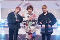 左から花村想太（Da-iCE）小林幸子、大野雄大（Da-iCE）。(c)日本テレビ
