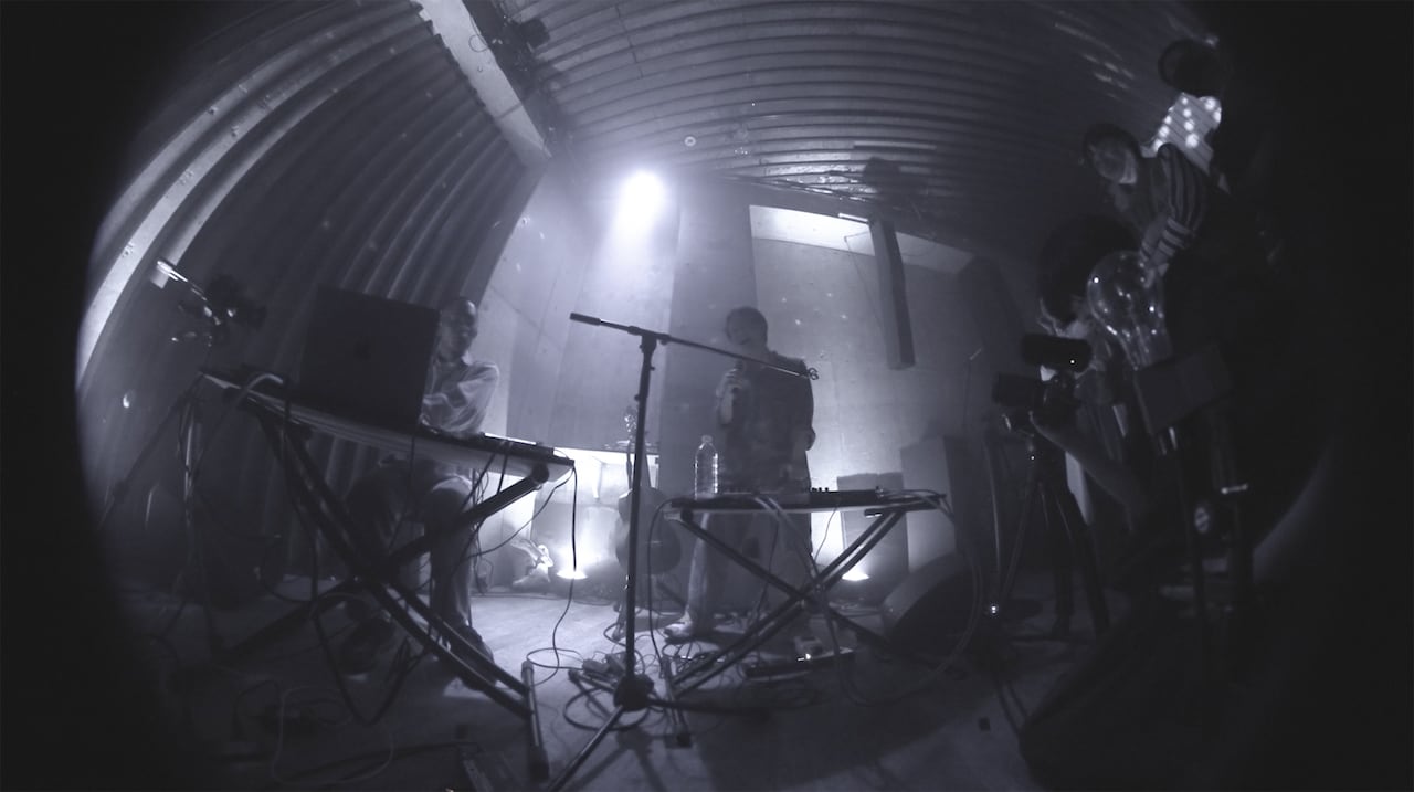butasaku「silver lining」ライブ映像のサムネイル。