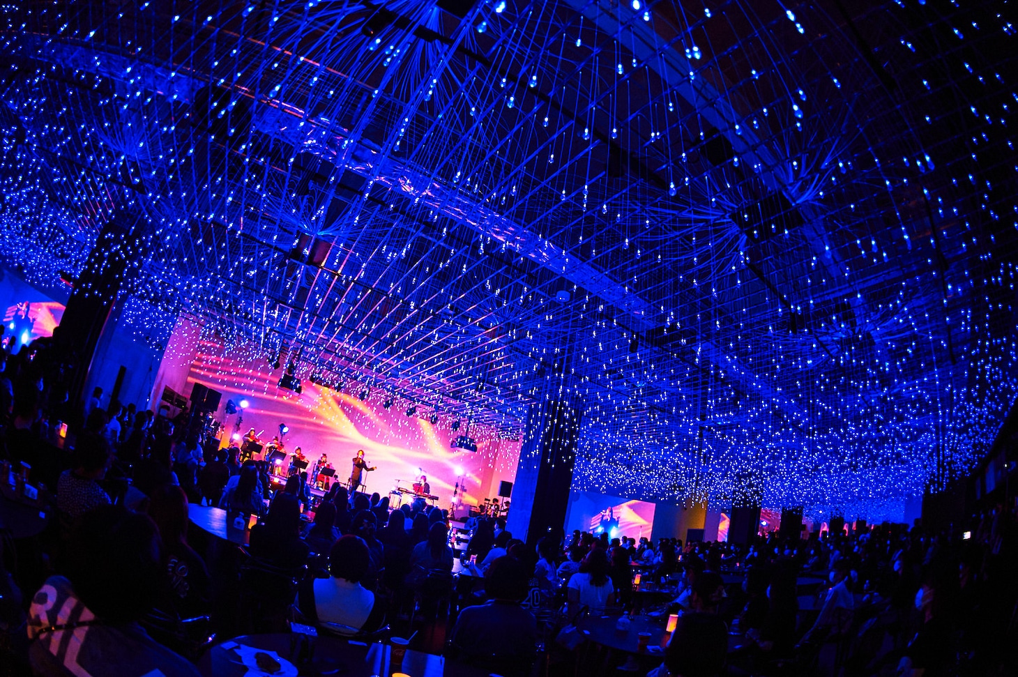 「GLAY app Presents PREMIUM CLASSICAL LIVE LIVE at HOME Vol.8 The Ballad of GLAY」の様子。（撮影：田辺佳子）