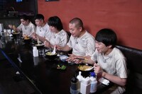 特別企画企画「バカイジin秩父 初夏の日帰りギャンブル旅」より。(c)フジテレビ