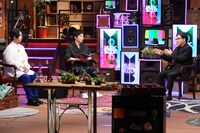 左から千葉雄大、田中圭、秋元康。(c)日本テレビ