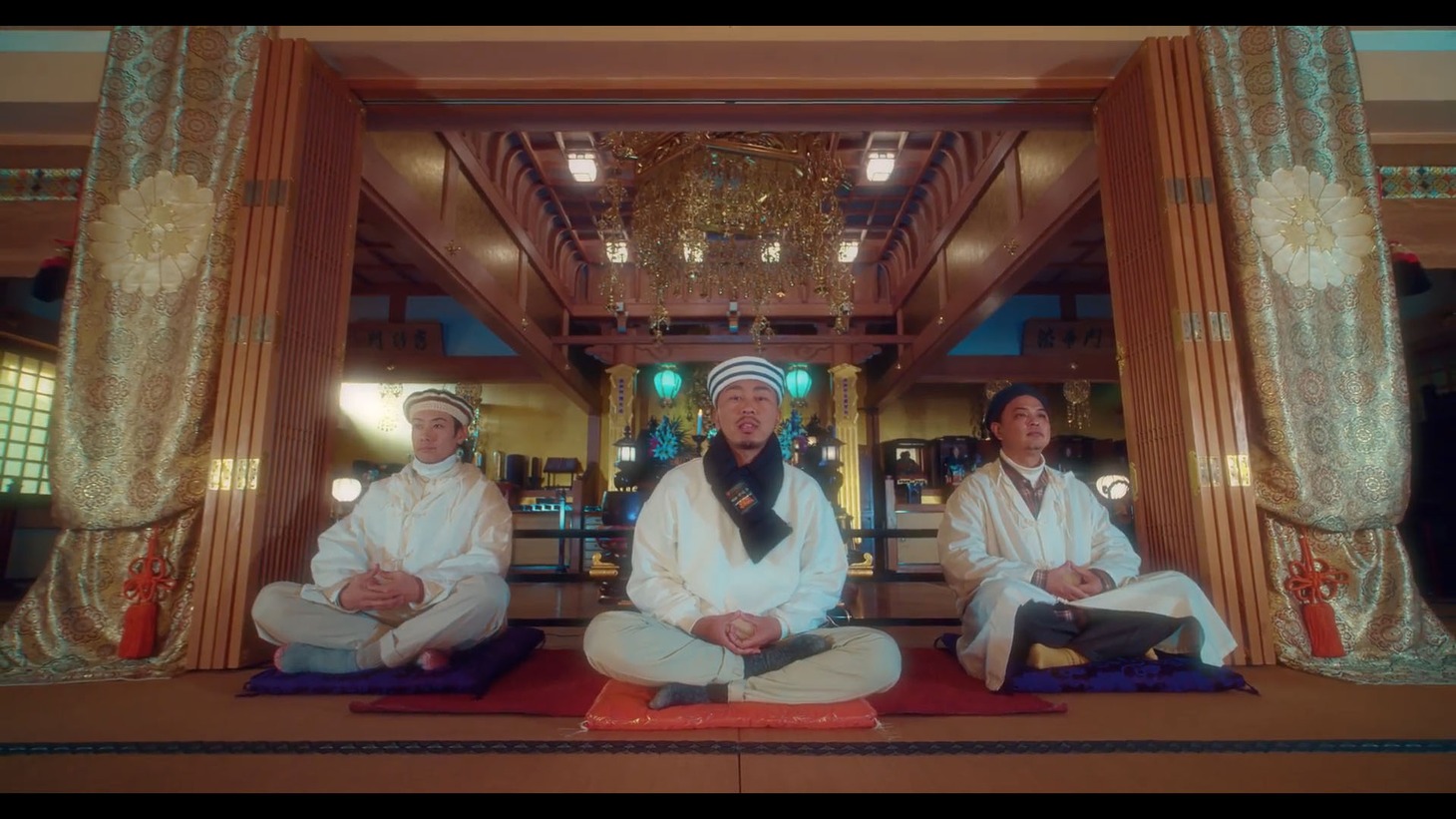 EVISBEATS & Nagipan「Bon voyage feat. 田我流」ミュージックビデオより。