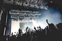 TRI4TH「TRI4TH 15th Anniversary "Beyond" Tour」Zepp DiverCity（TOKYO）公演の様子。（Photo by Victor Nomoto - Metacraft）