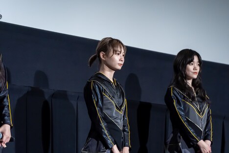 モモコグミカンパニー（中央）