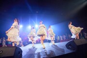 「SUPER☆GiRLS 12th Anniversary Live～叶えたいSuccess Story～」より。（写真提供：avex）