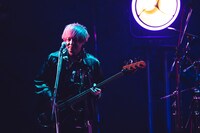 YUKKE（B）（撮影：冨田味我）