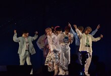 JO1 (c)LAPONE ENTERTAINMENT　