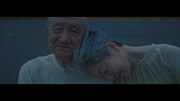 安田レイ「each day each night」ミュージックビデオより。