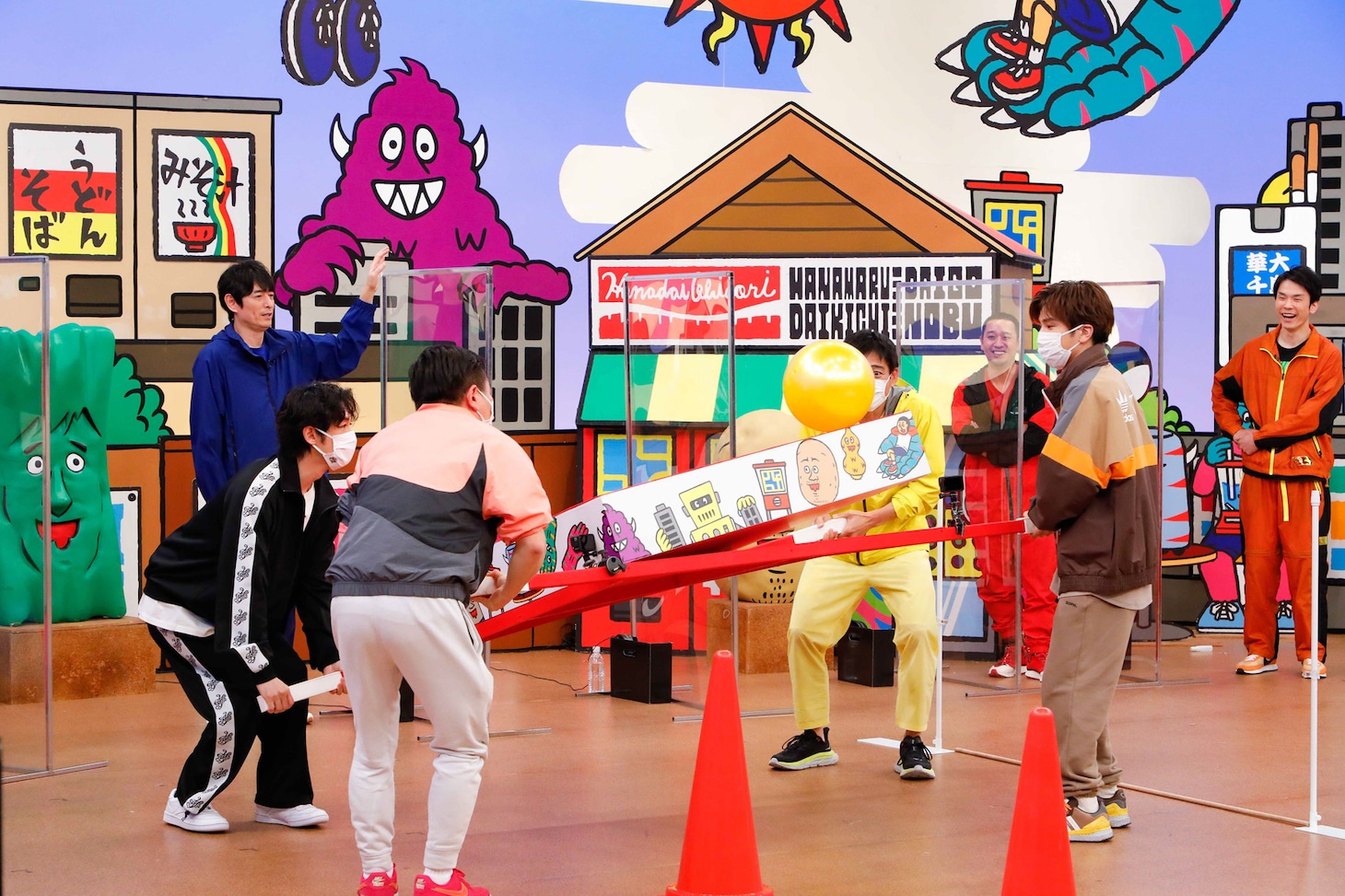 「火曜は全力！華大さんと千鳥くん」より。(c)フジテレビ