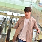 JO1豆原一成、ついに夢の「仮面ライダー」出演!「リバイス」劇場版でハイジャック犯に立ち向かう