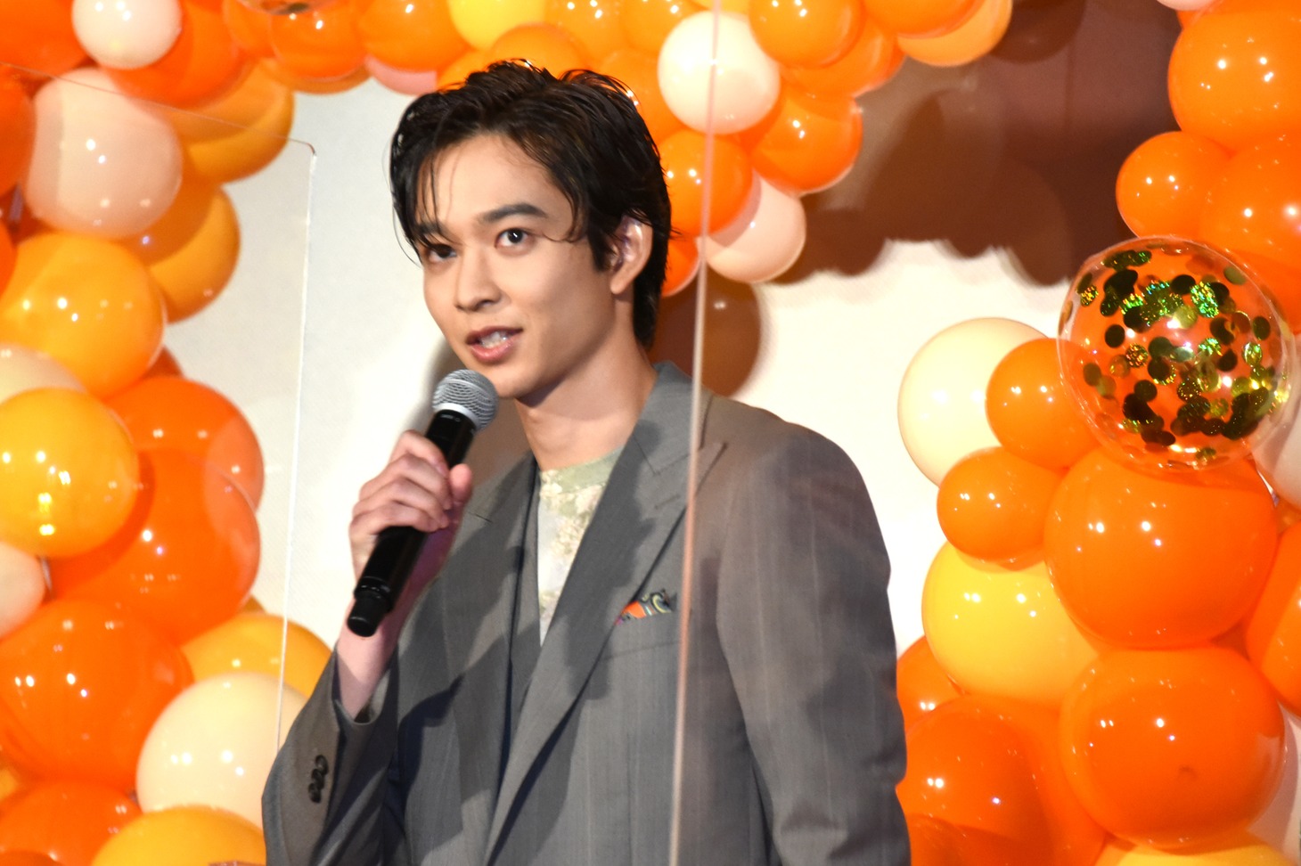 鈴木仁