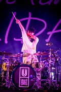 鈴木貴雄（Dr / UNISON SQUARE GARDEN）（Photo by Viola Kam［V'z Twinkle］）