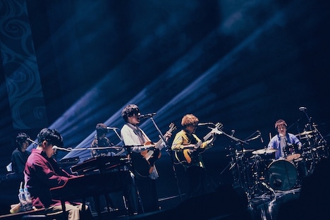 sumika「sumika Live Tour 2022『花鳥風月』-第二幕-」東京・Zepp Haneda公演の様子。(撮影:後藤壮太郎)