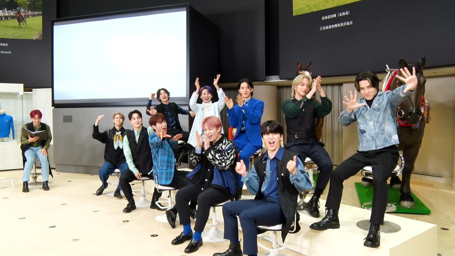 「BEHIND THE BEGINNERS FANFARE」より。