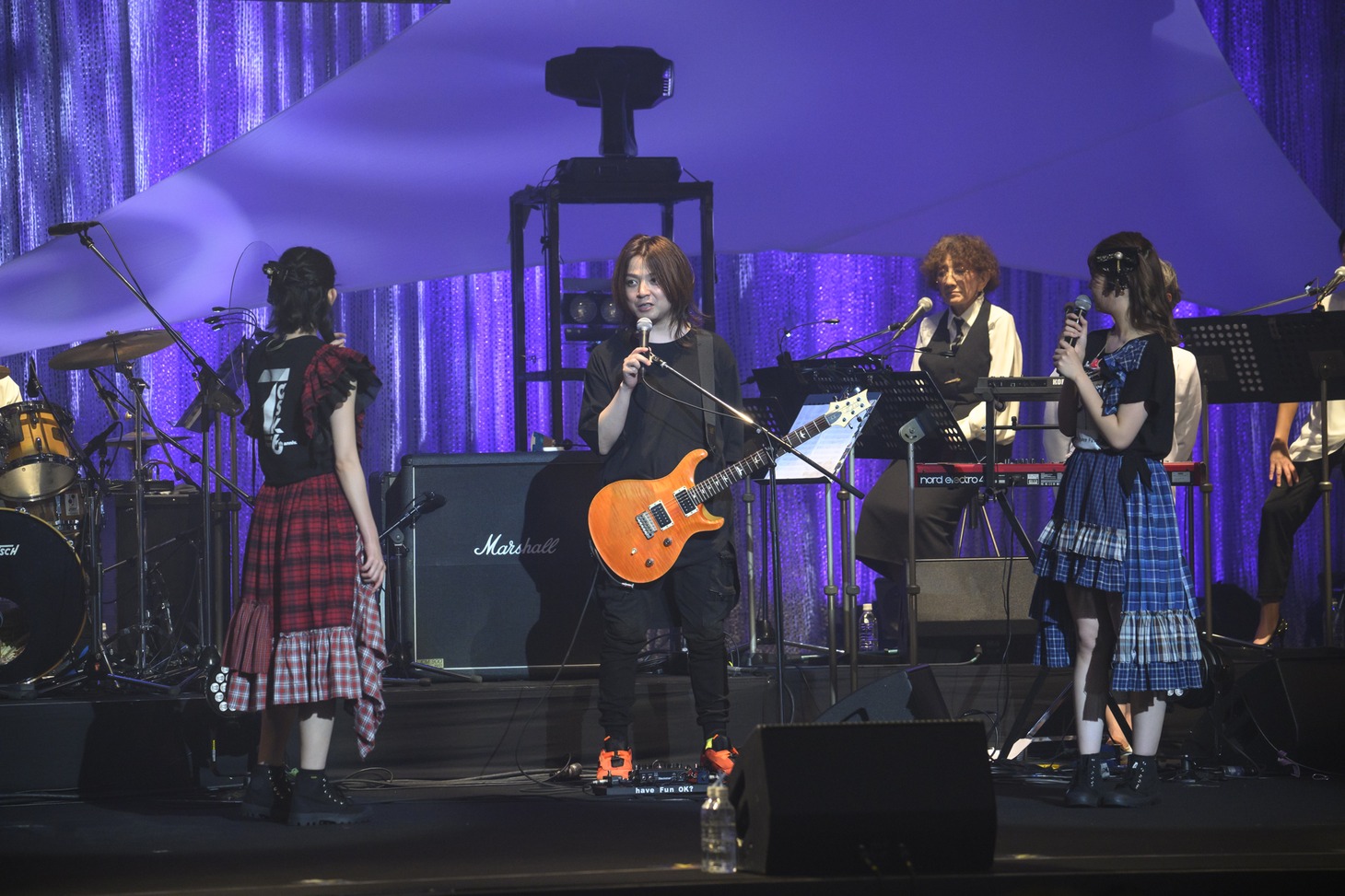 「結成6周年記念全国ツアー ～Taskあいにいきます。～」東京・中野サンプラザホール公演の様子。（撮影：林晋介）