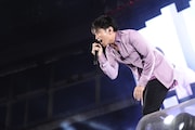 桜井和寿(Vo, G)(撮影:渡部伸)