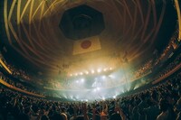 「Saucy Dog ARENA TOUR 2022 "Be yourself"」2022年6月9日 東京・日本武道館公演の様子。