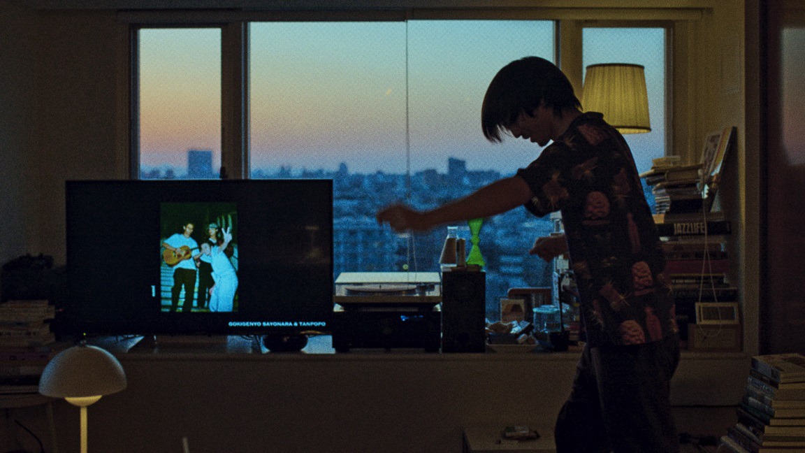 yonawo「After Party」MVより。