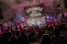 「SHISHAMO NO YAON!!! 2022」東京・日比谷公園大音楽堂（日比谷野音）公演より。（撮影：柴田恵理）